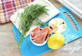 Салат с красной икрой и рыбой в лаваше — универсальная закуска Лаваш с начинкой из красной икры