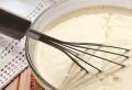 Rezept für durchbrochene Vanillepudding-Pfannkuchen mit Kefir