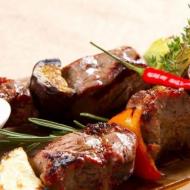 Grúz shish kebab sertés- és bárányhúsból: főzési jellemzők