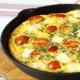 Jak vařit omeletu s mlékem na pánvi